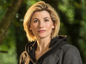 Estreia de primeira mulher protagonista em ‘Doctor Who’ tem recorde de audiência