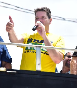 Davi Davino Filho dispara na Grande Maceió e consolida força na disputa pelo Senado