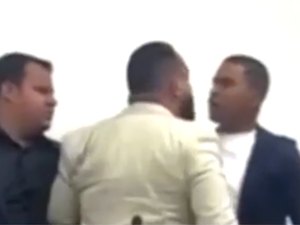 Vereadores trocam agressões durante sessão na Câmara de Tomar do Geru (SE)