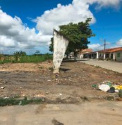 Defensoria cobra retomada de obra de quadra escolar parada há mais de 10 anos