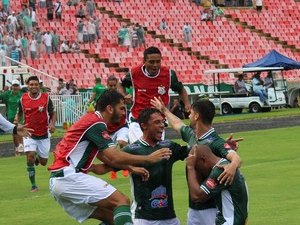 Reinaldo Alagoano vibra com melhora do filho e 1º gol pelo Uberlândia