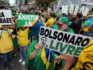 Deputados se preparam para votar urgência da anistia contra a vontade de parte da população