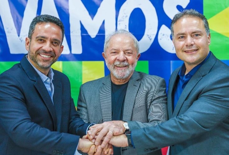 Renan Calheiros conduz 11 diretórios do MDB ao apoio a Lula ainda no primeiro turno