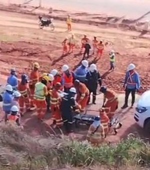 Trabalhador sofre acidente com trator em obra da Braskem no Mutange, em Maceió