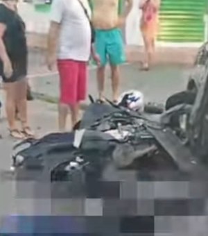 Motociclista morre em grave acidente na Avenida Dr. Júlio Marques Luz