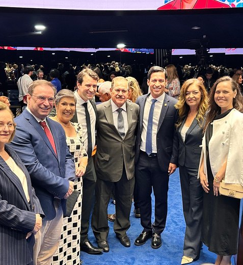 Luciano e Daniel representam Arapiraca na entrega da Comenda Ceci Cunha 