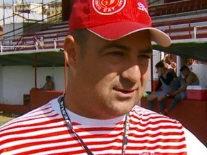 Após sete jogos e sem vencer, técnico Paulo Foiani  deixa o Tricordiano