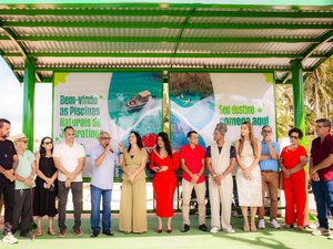 Prefeitura de Japaratinga inaugura modernos pontos de ônibus na cidade