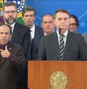 Bolsonaro se aproxima do número de pedidos de impeachment de Collor