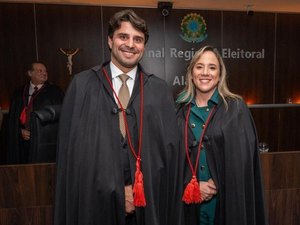 Rodrigo Prata e Natália Von Sohsten tomam posse para novo biênio no TRE/AL