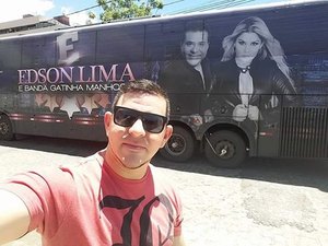 Ônibus da banda Gatinha Manhosa sofre emboscada e ocupantes são assaltados