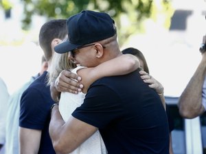 Amigos e Familiares se despedem de Mc Sapão