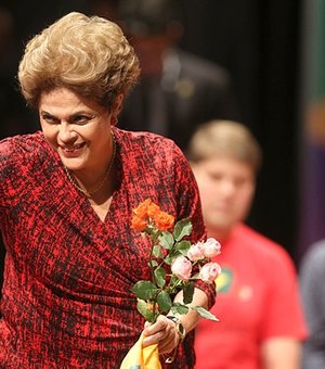 Dilma encara provável discurso final como presidente com 'alívio'