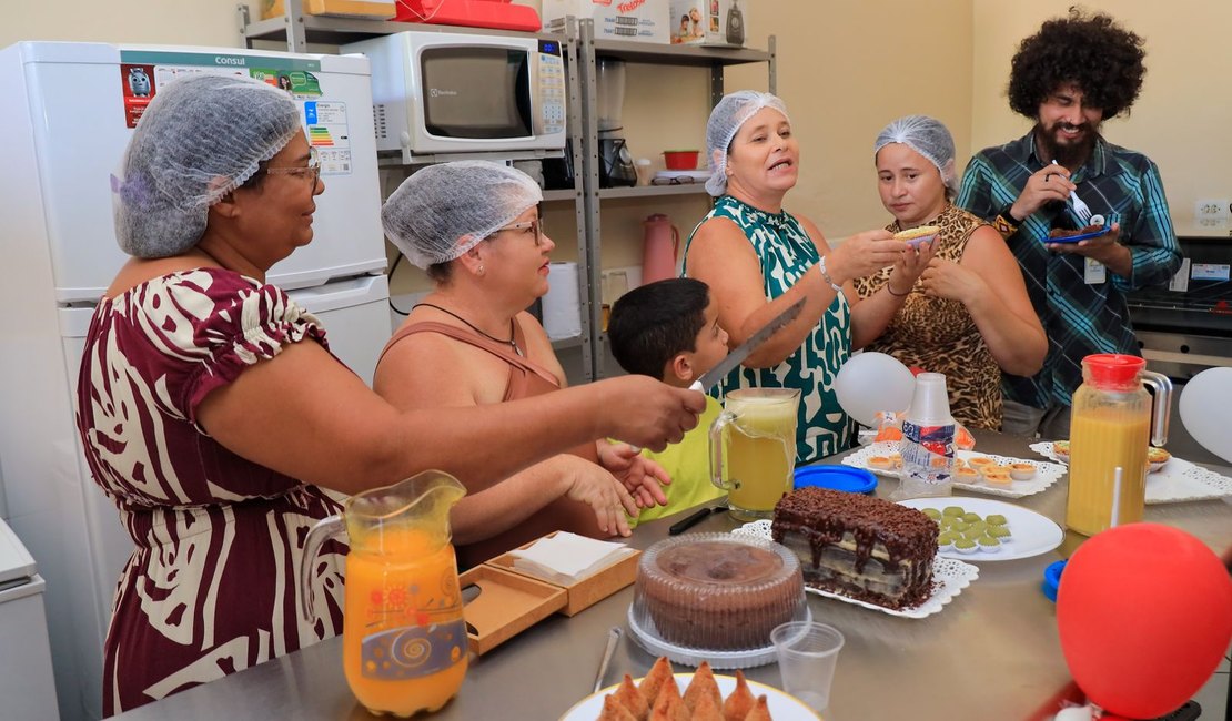 7 mil alunos são impactados com merenda após MVV entregar equipamentos a projeto