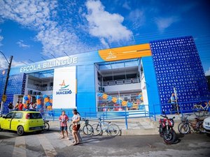 Primeira escola pública bilíngue de Maceió já apresenta resultados