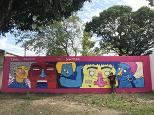 Projeto 'Diversas' leva arte e reflexão à escola estadual em Maceió