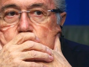 Bando invade motel, rende clientes e funcionários, e faz arrastão em Rio Largo