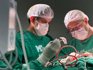 Neurocirurgia de alta complexidade trata meningioma no Hospital Metropolitano de Alagoas