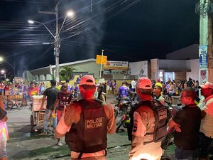 BPRv recolhe 17 veículos e aborda cinco inabilitados durante bloco em Olho D´Água das Flores