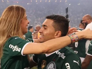 Presidente do Palmeiras, Leila decide processar Dudu por ofensas nas redes sociais