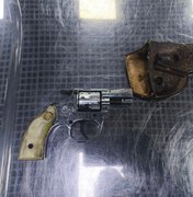 Jovem é flagrado com arma de fogo no aeroporto Zumbi dos Palmares