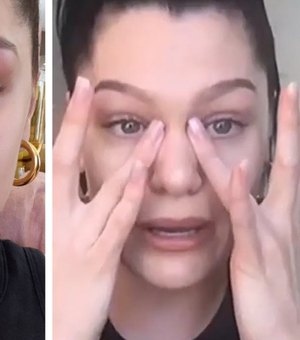 Jessie J cai no choro ao fazer encontro virtual com os fãs