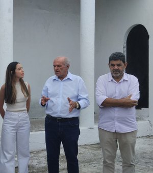 [Vídeo] Vice-governador visita Morro da Massaranduba e anuncia obra do Santuário da Santa Cruz