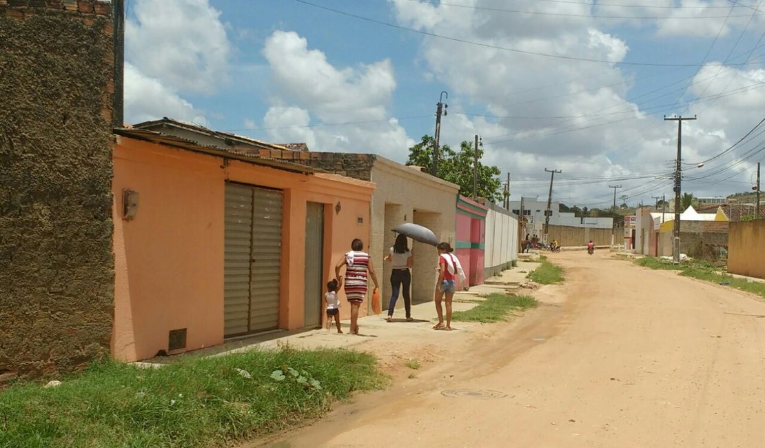 Mulheres voltam para casa sem atendimento em posto de saúde de Arapiraca