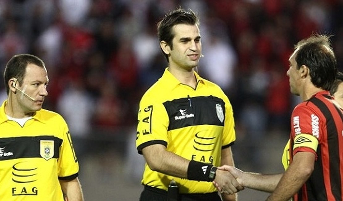 Paranaense apita partida entre ASA e Águia pela 15ª rodada da série C