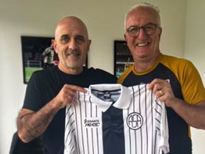 Itamar Schulle  visita o CT do São Paulo e é recebido por Dorival Júnior