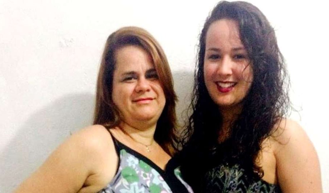 Mãe hipertensa sobrevive a covid, mas filha de 17 anos morre
