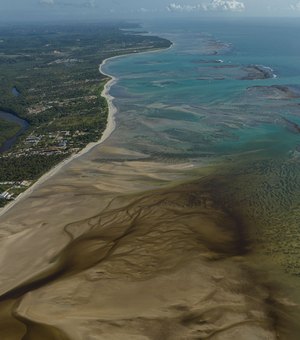 Pesquisa investiga processo de acidificação costeira na Costa dos Corais