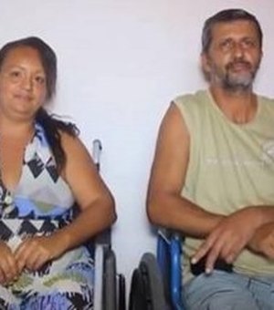 Grupo de amigos organiza rifa para ajudar casal que teve pernas amputadas