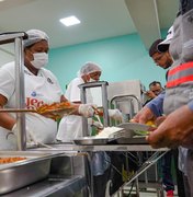 Restaurante Popular Jerimum reabre com festa e refeições de qualidade em Arapiraca