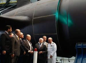 Temer destaca importância da construção de submarinos em Itaguaí