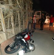 Caminhão colide com motocicleta em rodovia de São Luis do Quitunde