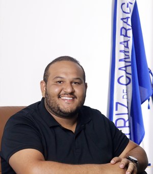 Após colisão, prefeito de Matriz tranquiliza moradores e fala em 'livramento de Deus'