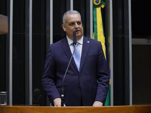 Deputado cobra esclarecimentos sobre uso indevido de dados em plataforma de empresa condenada