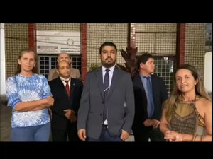 [Vídeo] Junqueiro: presidente manda fechar Câmara para impedir aprovação de projetos