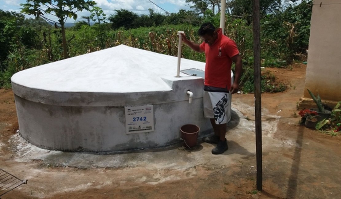 Cisternas construídas em Palmeira dos Índios beneficiam duas mil famílias