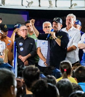 Antonio e Nivaldo Albuquerque são recebidos com festa em Maravilha