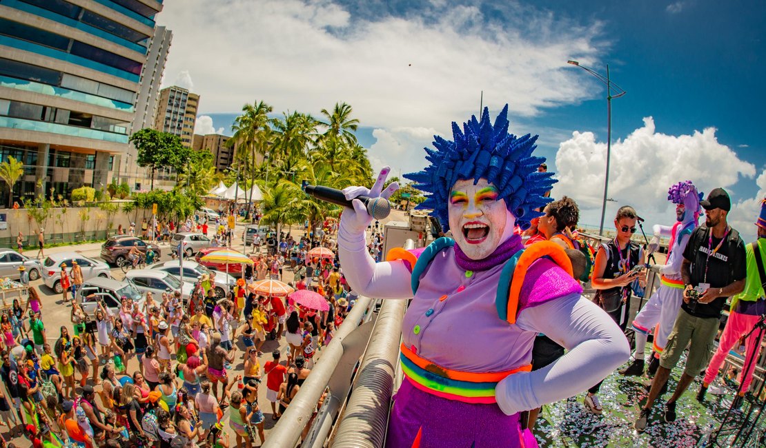 Prévias carnavalescas movimentam Maceió com blocos, frevo e tradição; veja a programação