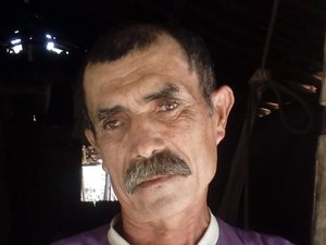 Homem em situação difícil procura por familiares em Maragogi