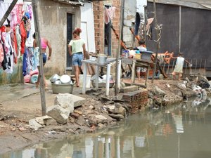 Sesau alerta sobre proliferação de doenças após temporal em AL