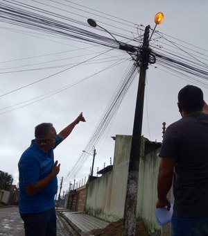 [Vídeo] Curtos-circuitos em fiação apavoram moradores do bairro Santa Esmeralda