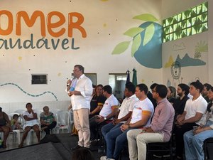 Prefeito de Arapiraca inaugura creche na Vila São Francisco com recursos articulados por Daniel Barbosa