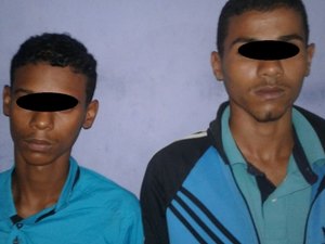 Adolescentes roubam bolsa de vítima mas são perseguidos e apreendidos