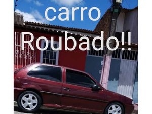 Carro é roubado durante a madrugada no bairro do Feitosa, em Maceió
