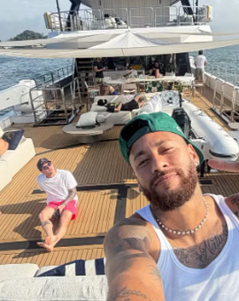 Neymar curte momento familiar após polêmica em partida contra Remo