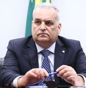 Alfredo Gaspar cobra explicações sobre troca de delegado da PF em investigação do INSS